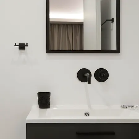 Hotell The Artist 3*